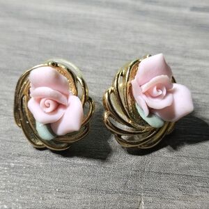 Vintage Gold and Pink Rose Earrings